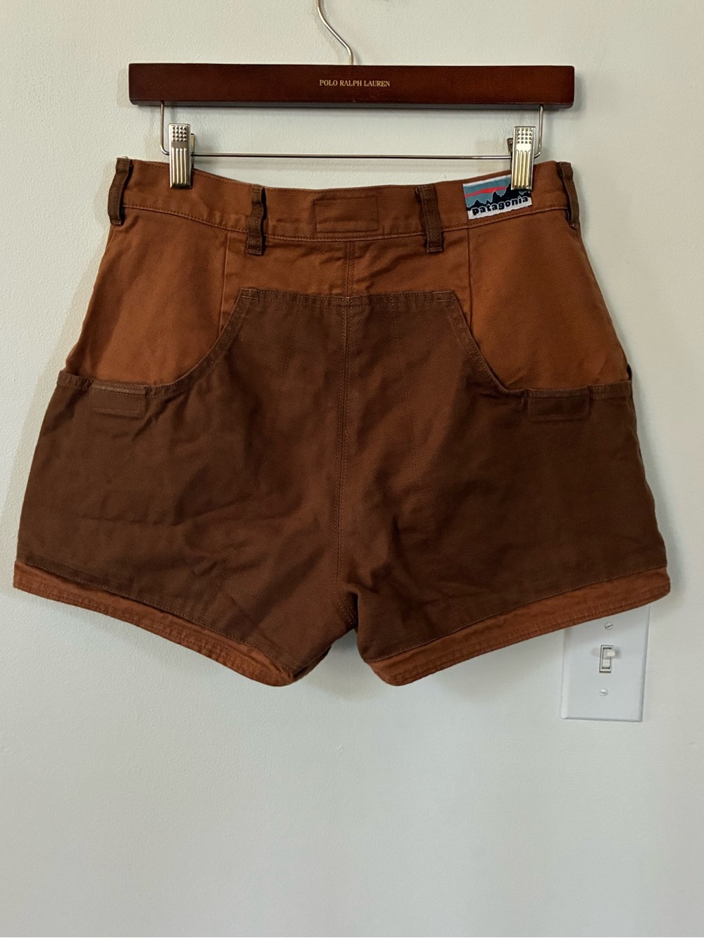 Patagonia Road to Regenerative Stand Up Shorts Earthworm Brown - Picture 4 of 7